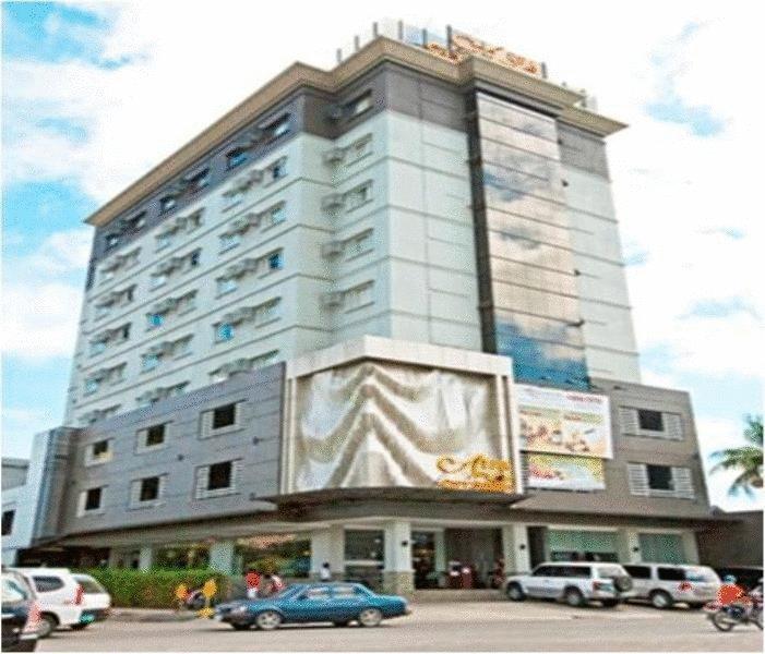 Alpa City Suites Hotel Cebu Екстериор снимка