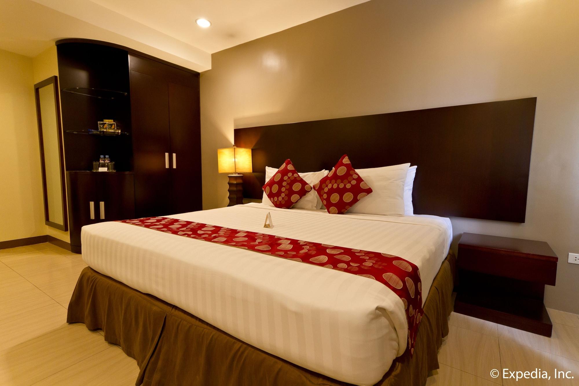 Alpa City Suites Hotel Cebu Екстериор снимка