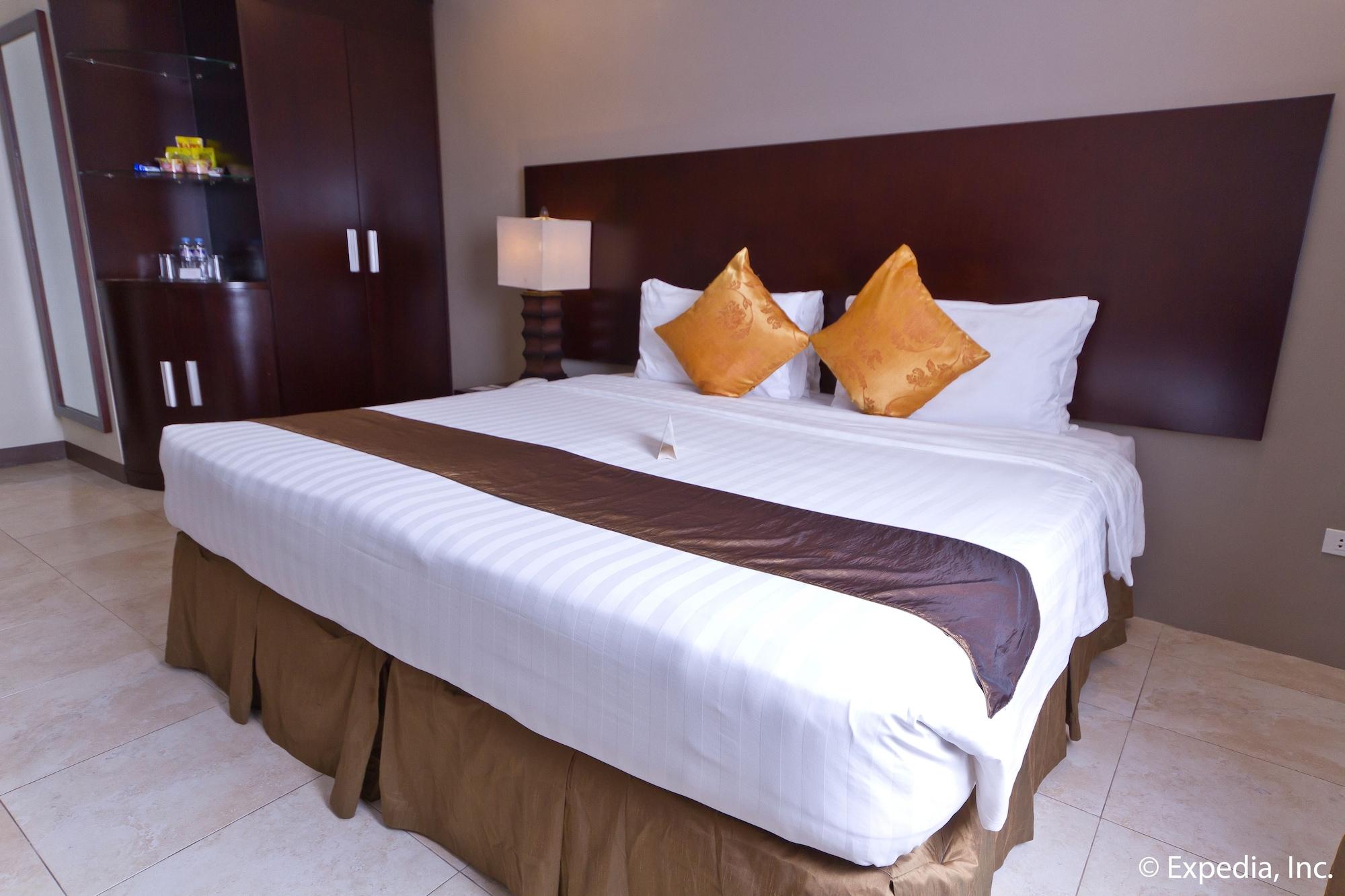 Alpa City Suites Hotel Cebu Екстериор снимка