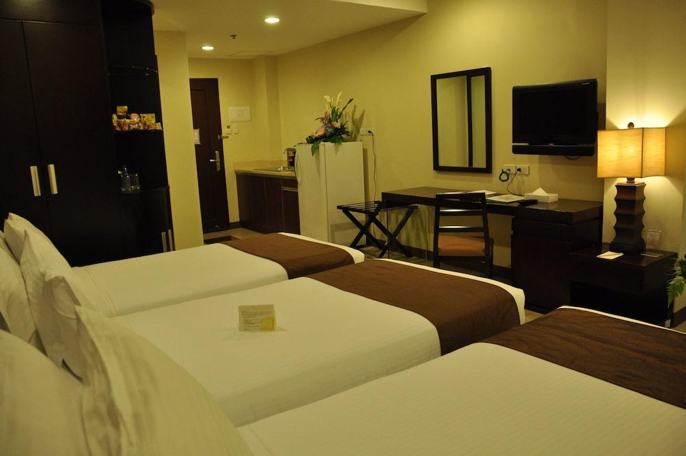 Alpa City Suites Hotel Cebu Екстериор снимка