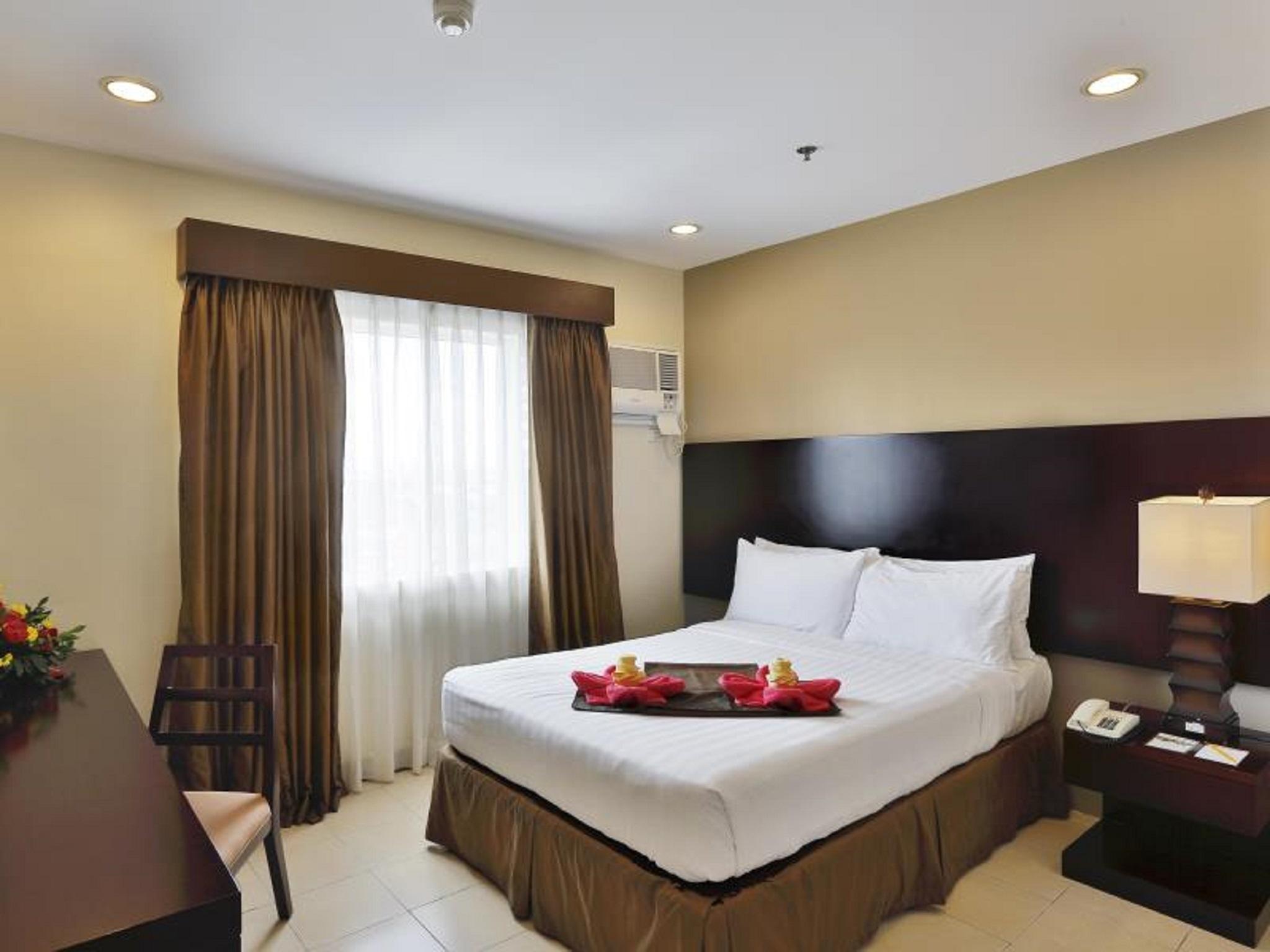 Alpa City Suites Hotel Cebu Екстериор снимка